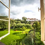 Orangerie Garden By Kh Maison d'hôtes Český Krumlov