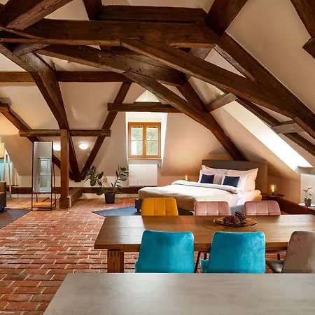 Orangerie Garden By Kh Pensión 4*