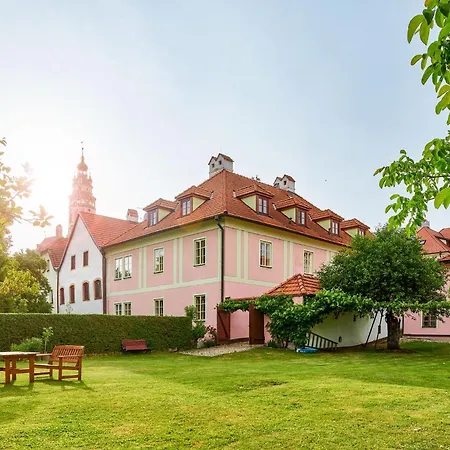 Guest house Orangerie Garden By Kh 4*