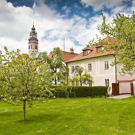 Orangerie Garden By Kh Český Krumlov